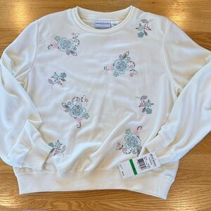 NWT Alfred Dunner Cozy Granny Floral Embroidered Velour Top Gift Ready!